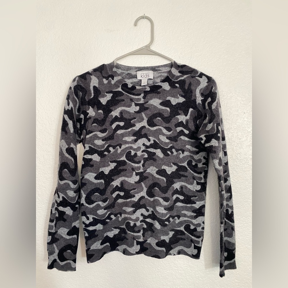 Autumn Cashmere Gray & Black Camo Crewneck Sweater